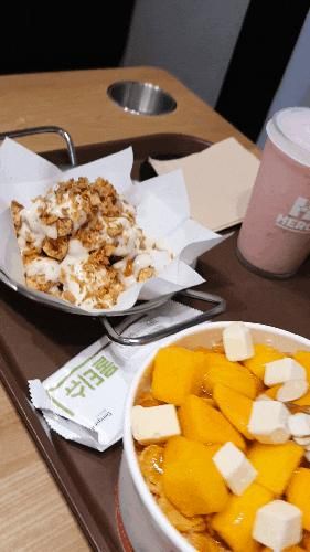 천호놀거리 히어로보드게임카페 천호점 빙수 맛집