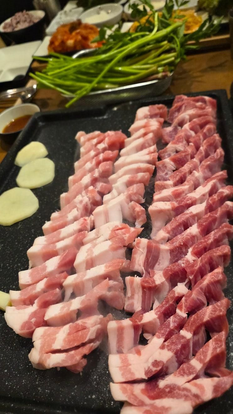 대구 진천동 돼지고기맛집 미육점