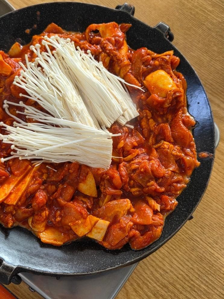 제주도 서귀포 두루치기 현지인 맛집 추천, 남원읍 가성비 찐맛집 희야네식당 메뉴 주차 내돈내산 후기