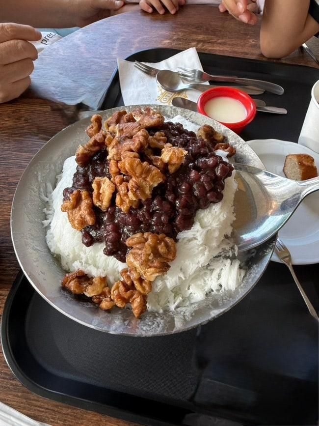 계룡산 호두파이라벨로 빙수 휘낭시에 동학사카페 빙수맛집