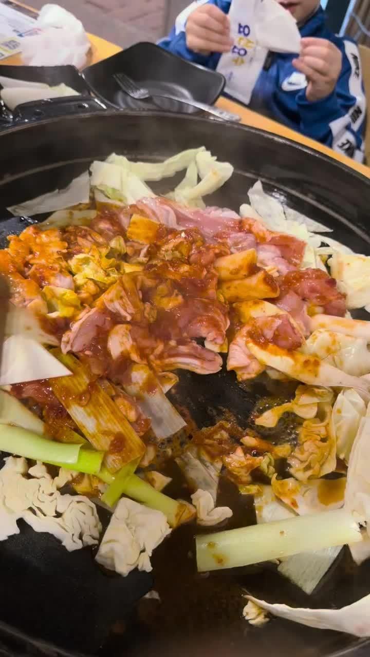 송파 파크하비오 맛집! 가족 외식 및 데이트 코스로 항아리닭갈비막국수 강추!(문정역 맛집 / 장지역 맛집)