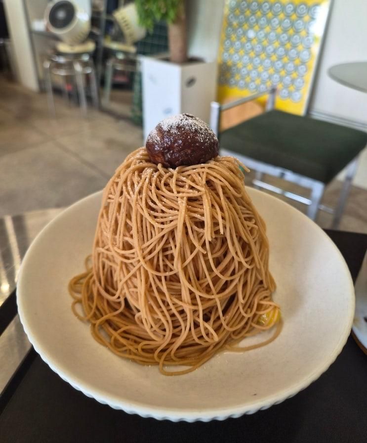 안양 카페 추천 몽블랑빙수와 힙한 분위기 "크크커피 안양본점"