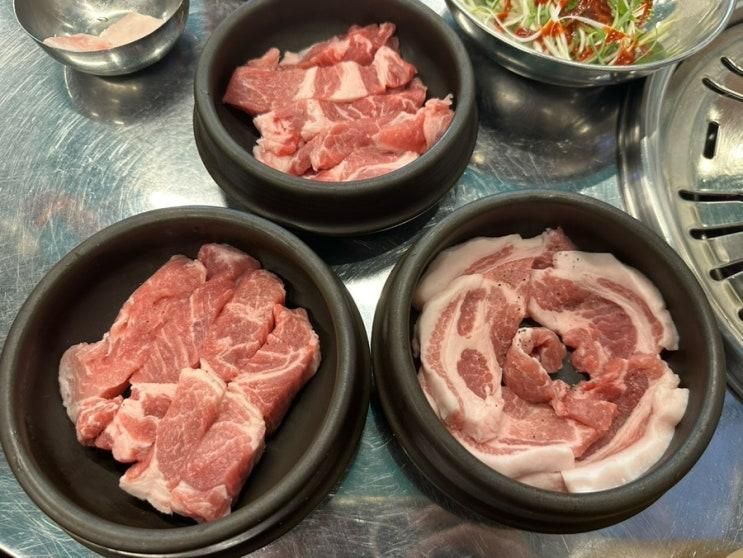 가양역 맛집 고기집 - 레트로한 분위기에 맛있는 고기부터 사이드메....