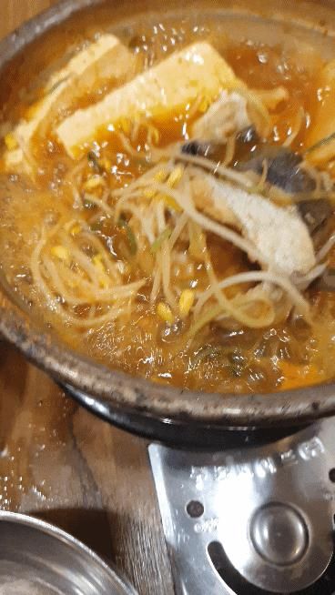 [대구 달서구 송현동 맛집] 시원 칼칼한 동태탕을 시키면 보쌈이 공짜 : 우리동네동태탕