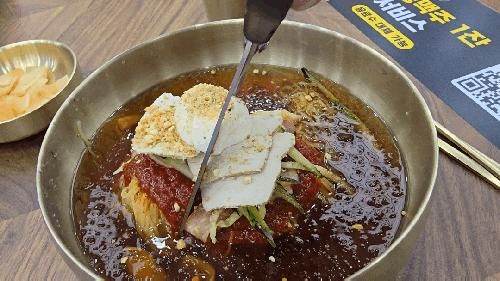 [서면 밀면 맛집] 1984이바구밀면 서면점, 깔끔한 국밥까지 즐기는 줄 서는 식당 후기