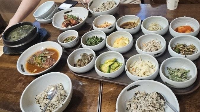 [김천] 연화지 맛집 가족 외식 건강한 둥지톳밥 추천