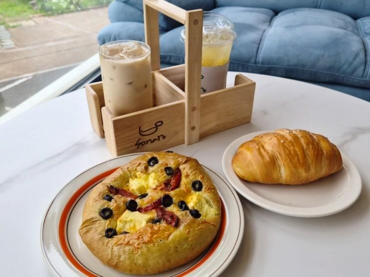 안산 화정동 카페 소금빵 맛집 소나로커피&베이커리