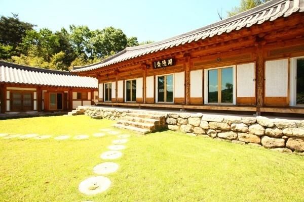 숙소 소개:: 곡성펜션 '심청골 한옥 펜션'