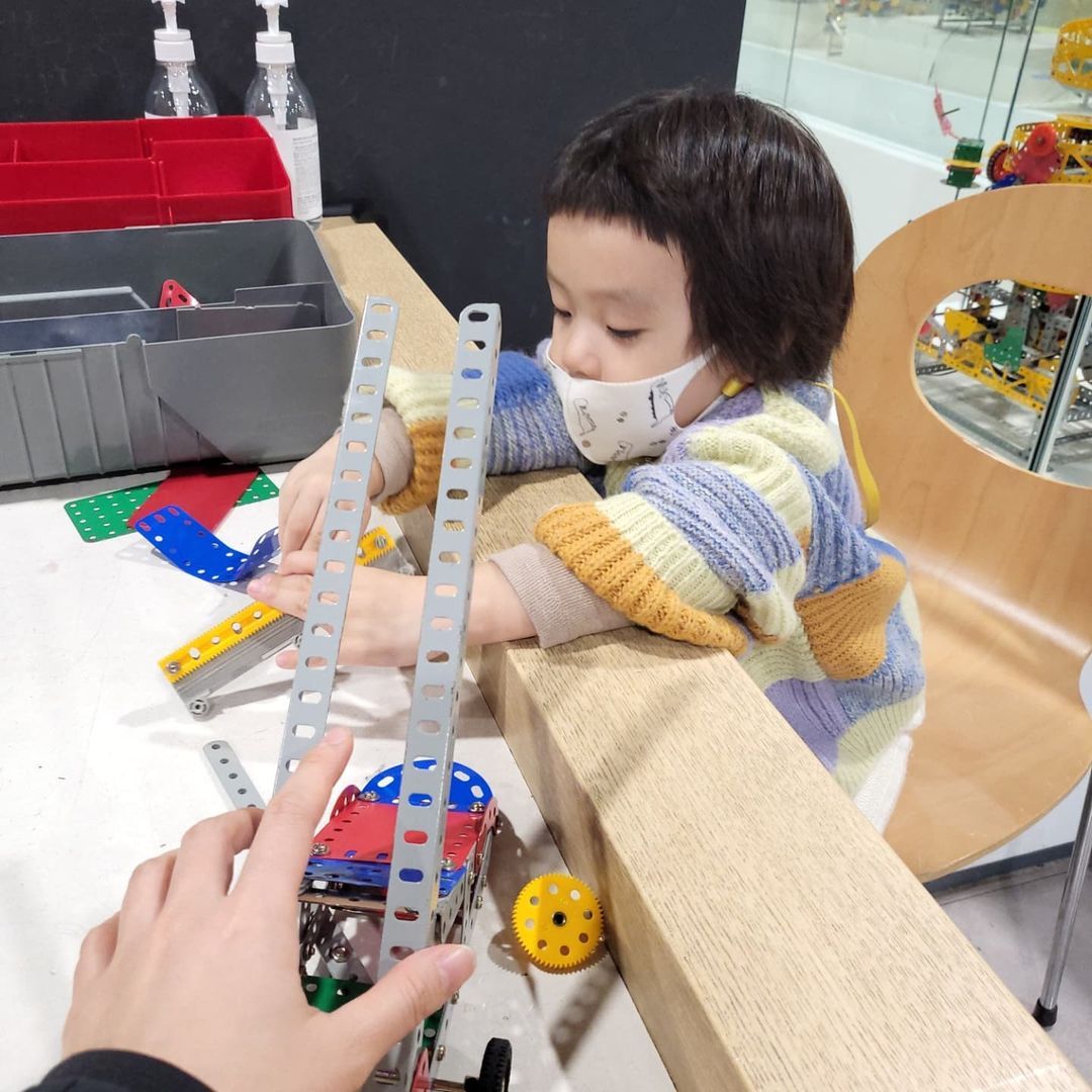 https://image.mom-mom.net/eyJidWNrZXQiOiJtb21tb20tbW9tc3RvdWNoIiwia2V5IjoibWlncmF0ZWQvcGxhY2VzLzYyZDYzNGU4Njk1ODczMzRmYjAxOWYwYiIsImVkaXRzIjp7InJlc2l6ZSI6eyJ3aWR0aCI6NTAwLCJ3aXRob3V0RW5sYXJnZW1lbnQiOnRydWV9fX0=
