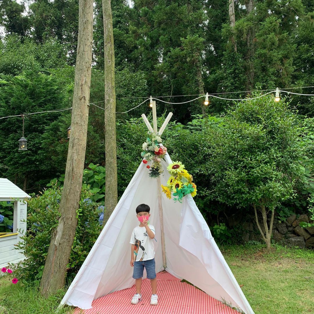 https://image.mom-mom.net/eyJidWNrZXQiOiJtb21tb20tbW9tc3RvdWNoIiwia2V5IjoibWlncmF0ZWQvcGxhY2VzLzYyZDYzNzM1Njk1ODczMzRmYjAxYTlmMyIsImVkaXRzIjp7InJlc2l6ZSI6eyJ3aWR0aCI6NTAwLCJ3aXRob3V0RW5sYXJnZW1lbnQiOnRydWV9fX0=