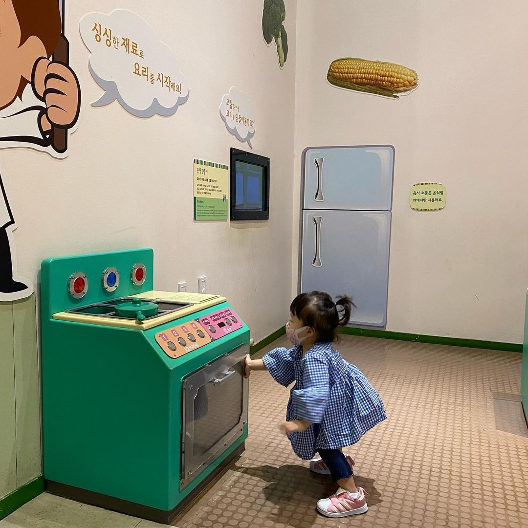 https://image.mom-mom.net/eyJidWNrZXQiOiJtb21tb20tbW9tc3RvdWNoIiwia2V5IjoibWlncmF0ZWQvcGxhY2VzLzYyZWI5YjcwMzAxYTc3YTVhM2U2ZjEyZiIsImVkaXRzIjp7InJlc2l6ZSI6eyJ3aWR0aCI6NTAwLCJ3aXRob3V0RW5sYXJnZW1lbnQiOnRydWV9fX0=