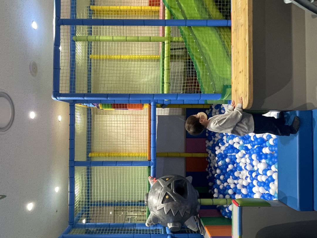 https://image.mom-mom.net/eyJidWNrZXQiOiJtb21tb20tbW9tc3RvdWNoIiwia2V5IjoibWlncmF0ZWQvcGxhY2VzLzYzN2Q5Mzg2MTBkNTZhNDg3ZTg5ZWFkZiIsImVkaXRzIjp7InJlc2l6ZSI6eyJ3aWR0aCI6NTAwLCJ3aXRob3V0RW5sYXJnZW1lbnQiOnRydWV9fX0=