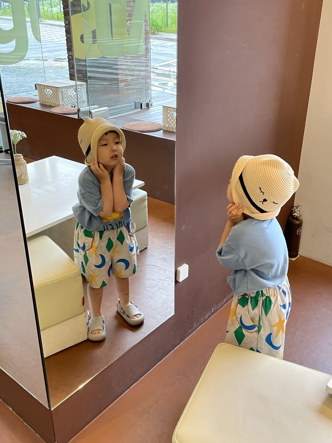 https://image.mom-mom.net/eyJidWNrZXQiOiJtb21tb20tbW9tc3RvdWNoIiwia2V5IjoicGxhY2VzLzY0ODlmMTEzOGU3MWVkMTQyYmNkOTRmYyIsImVkaXRzIjp7InJlc2l6ZSI6eyJ3aWR0aCI6Mzc1LCJoZWlnaHQiOjUwMH19fQ==