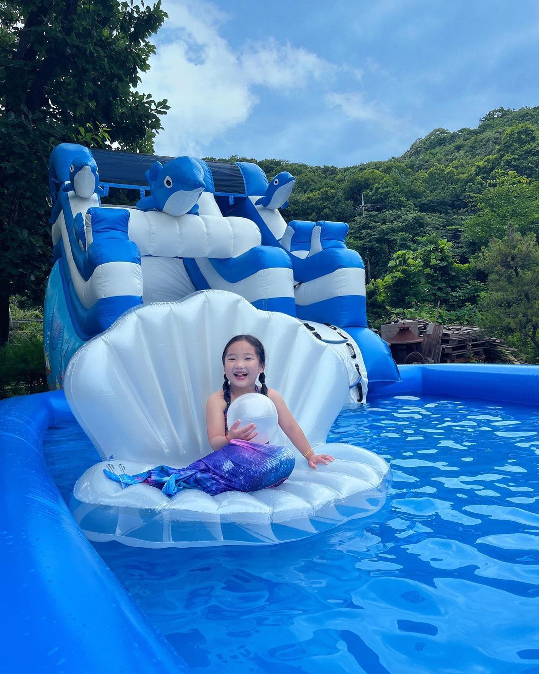 https://image.mom-mom.net/eyJidWNrZXQiOiJtb21tb20tbW9tc3RvdWNoIiwia2V5IjoicGxhY2VzLzY0YjBkYzEzNWYzZTQxZTE1ODc4MjEzMSIsImVkaXRzIjp7InJlc2l6ZSI6eyJ3aWR0aCI6NDAwLCJoZWlnaHQiOjUwMH19fQ==