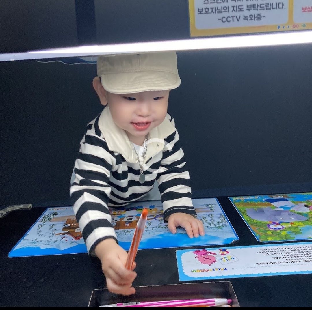 https://image.mom-mom.net/eyJidWNrZXQiOiJtb21tb20tbW9tc3RvdWNoIiwia2V5IjoicGxhY2VzLzY0YjU1OGM5MWVhOWRkNGMwMGYzZDYzNiIsImVkaXRzIjp7InJlc2l6ZSI6eyJ3aWR0aCI6NTAwLCJoZWlnaHQiOjQ5N319fQ==