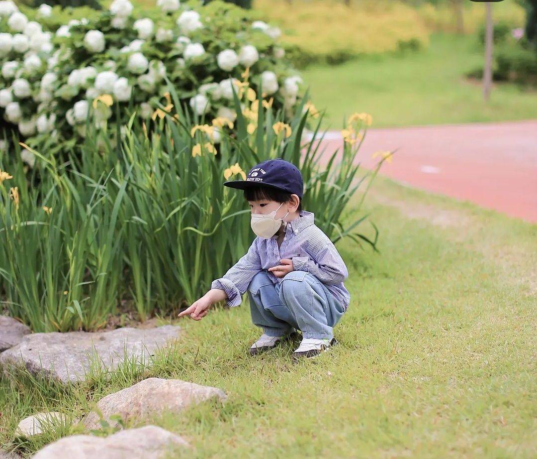 https://image.mom-mom.net/eyJidWNrZXQiOiJtb21tb20tbW9tc3RvdWNoIiwia2V5IjoicGxhY2VzLzY0YjhmY2Y3MGI1ZWZkZTgwYjQ3ODdkOCIsImVkaXRzIjp7InJlc2l6ZSI6eyJ3aWR0aCI6MTA4MCwid2l0aG91dEVubGFyZ2VtZW50Ijp0cnVlfX19