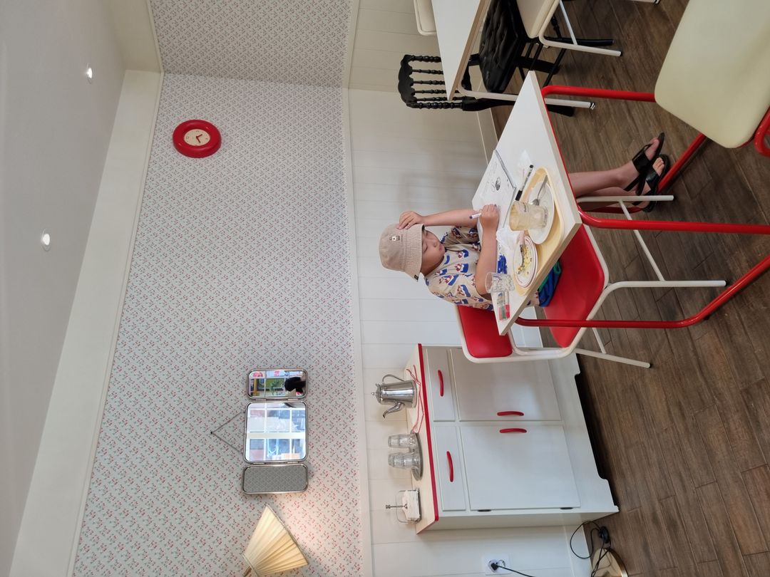 https://image.mom-mom.net/eyJidWNrZXQiOiJtb21tb20tbW9tc3RvdWNoIiwia2V5IjoicGxhY2VzLzY0YzdkZmQxZmQ1NDZkOTljMjEyYzJmOCIsImVkaXRzIjp7InJlc2l6ZSI6eyJ3aWR0aCI6NTAwLCJoZWlnaHQiOjM3NX19fQ==