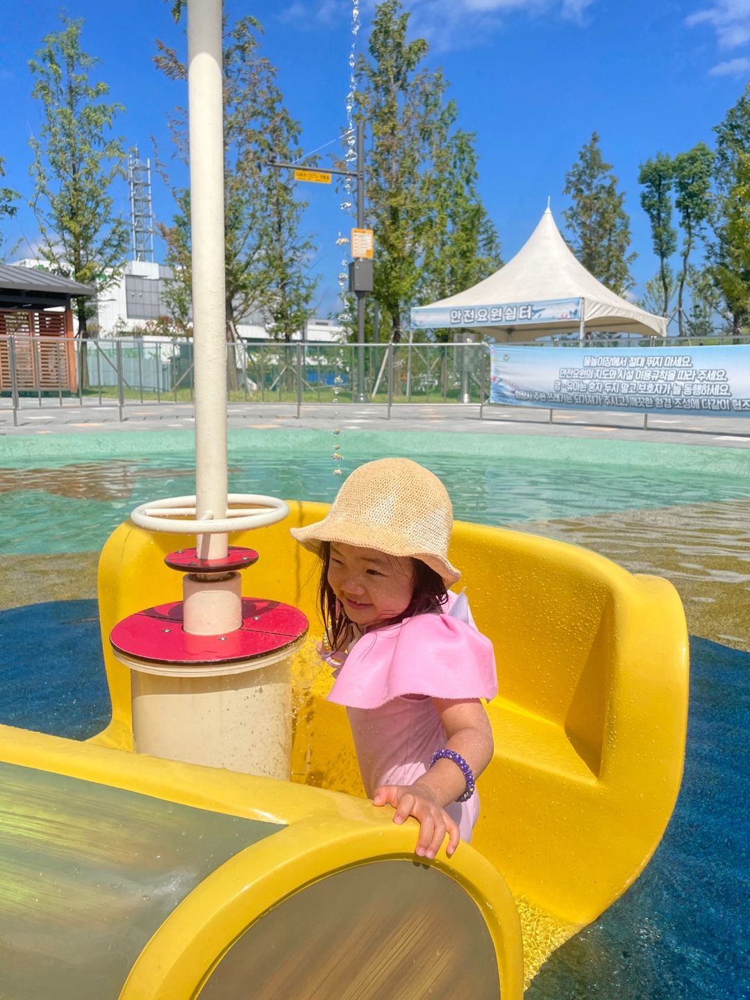 https://image.mom-mom.net/eyJidWNrZXQiOiJtb21tb20tbW9tc3RvdWNoIiwia2V5IjoicGxhY2VzLzY0ZDFhYTdlZTc0YjNiODYxMjNkZjM4YyIsImVkaXRzIjp7InJlc2l6ZSI6eyJ3aWR0aCI6Mzc1LCJoZWlnaHQiOjUwMH19fQ==