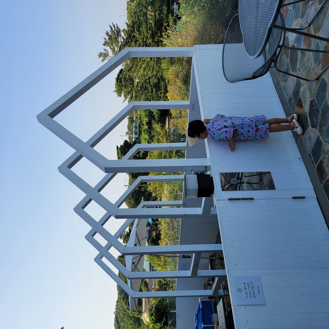 https://image.mom-mom.net/eyJidWNrZXQiOiJtb21tb20tbW9tc3RvdWNoIiwia2V5IjoicGxhY2VzLzY0ZGNmM2Y4YzliYzQ3N2YyODhmNjdiZSIsImVkaXRzIjp7InJlc2l6ZSI6eyJ3aWR0aCI6NTAwLCJoZWlnaHQiOjUwMH19fQ==