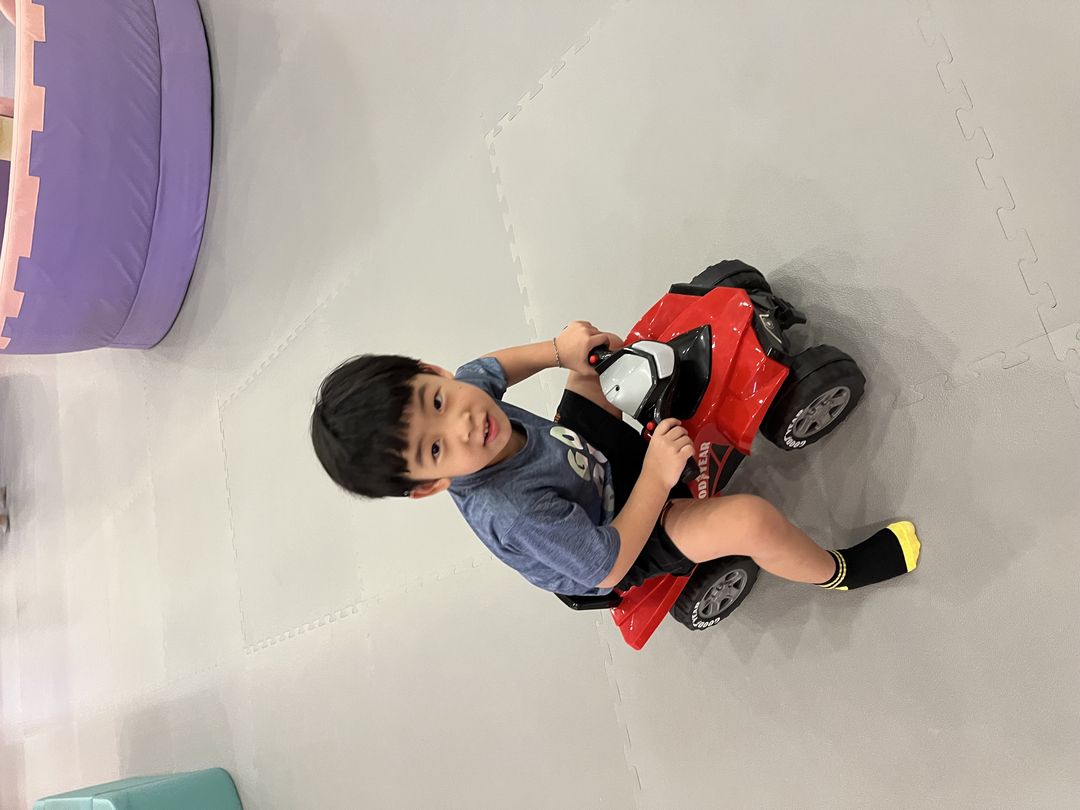 https://image.mom-mom.net/eyJidWNrZXQiOiJtb21tb20tbW9tc3RvdWNoIiwia2V5IjoicGxhY2VzLzY0ZjQ3OWJkNGQyYzJhOWM3YTUwYTkwOSIsImVkaXRzIjp7InJlc2l6ZSI6eyJ3aWR0aCI6NTAwLCJoZWlnaHQiOjM3NX19fQ==