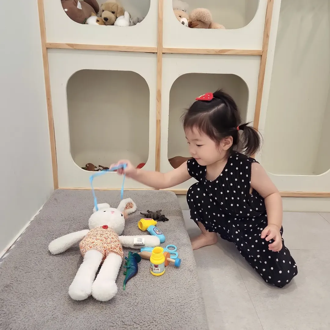 https://image.mom-mom.net/eyJidWNrZXQiOiJtb21tb20tbW9tc3RvdWNoIiwia2V5IjoicGxhY2VzLzY1NDMxNWQ0MjNkNjk3NzQ0NGE0OWI0YS53ZWJwIiwiZWRpdHMiOnsicmVzaXplIjp7IndpZHRoIjo1MDAsImhlaWdodCI6NTAwfX19
