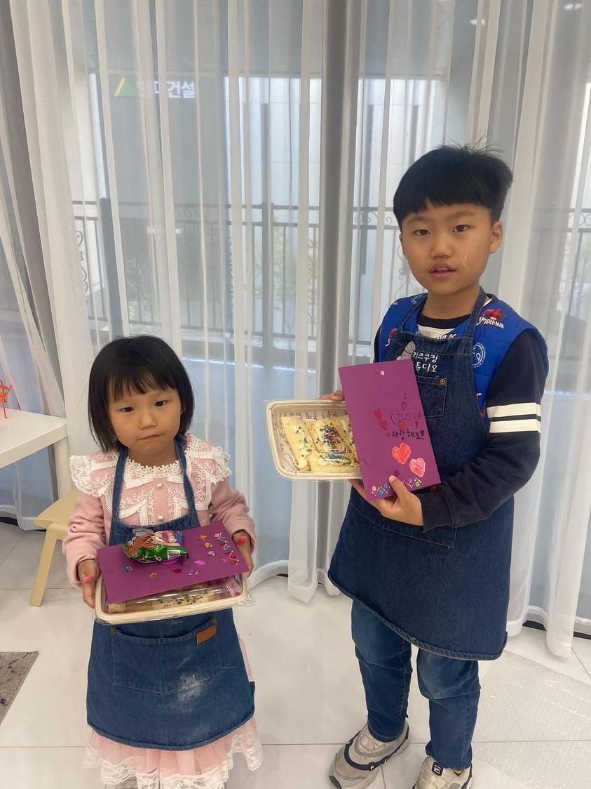 https://image.mom-mom.net/eyJidWNrZXQiOiJtb21tb20tbW9tc3RvdWNoIiwia2V5IjoicGxhY2VzLzY1NTBjNmQ3ZDRmODBjYWE1ODgwM2I5Ny5qcGciLCJlZGl0cyI6eyJyZXNpemUiOnsid2lkdGgiOjM3NSwiaGVpZ2h0Ijo1MDB9fX0=