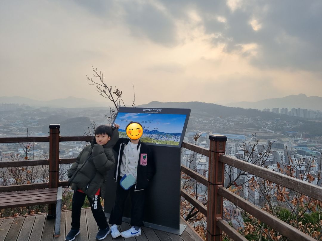 https://image.mom-mom.net/eyJidWNrZXQiOiJtb21tb20tbW9tc3RvdWNoIiwia2V5IjoicGxhY2VzLzY1NzkwNzg2ZDliNzQ2ZTU3NDYxNGFlNy5qcGciLCJlZGl0cyI6eyJyZXNpemUiOnsid2lkdGgiOjUwMCwiaGVpZ2h0IjozNzV9fX0=