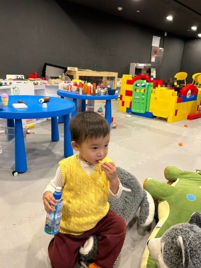 https://image.mom-mom.net/eyJidWNrZXQiOiJtb21tb20tbW9tc3RvdWNoIiwia2V5IjoicGxhY2VzLzY1OWZhM2ZlZjYxNDRkODgyYTI1ODUwNi5qcGciLCJlZGl0cyI6eyJyZXNpemUiOnsid2lkdGgiOjM3NSwiaGVpZ2h0Ijo1MDB9fX0=