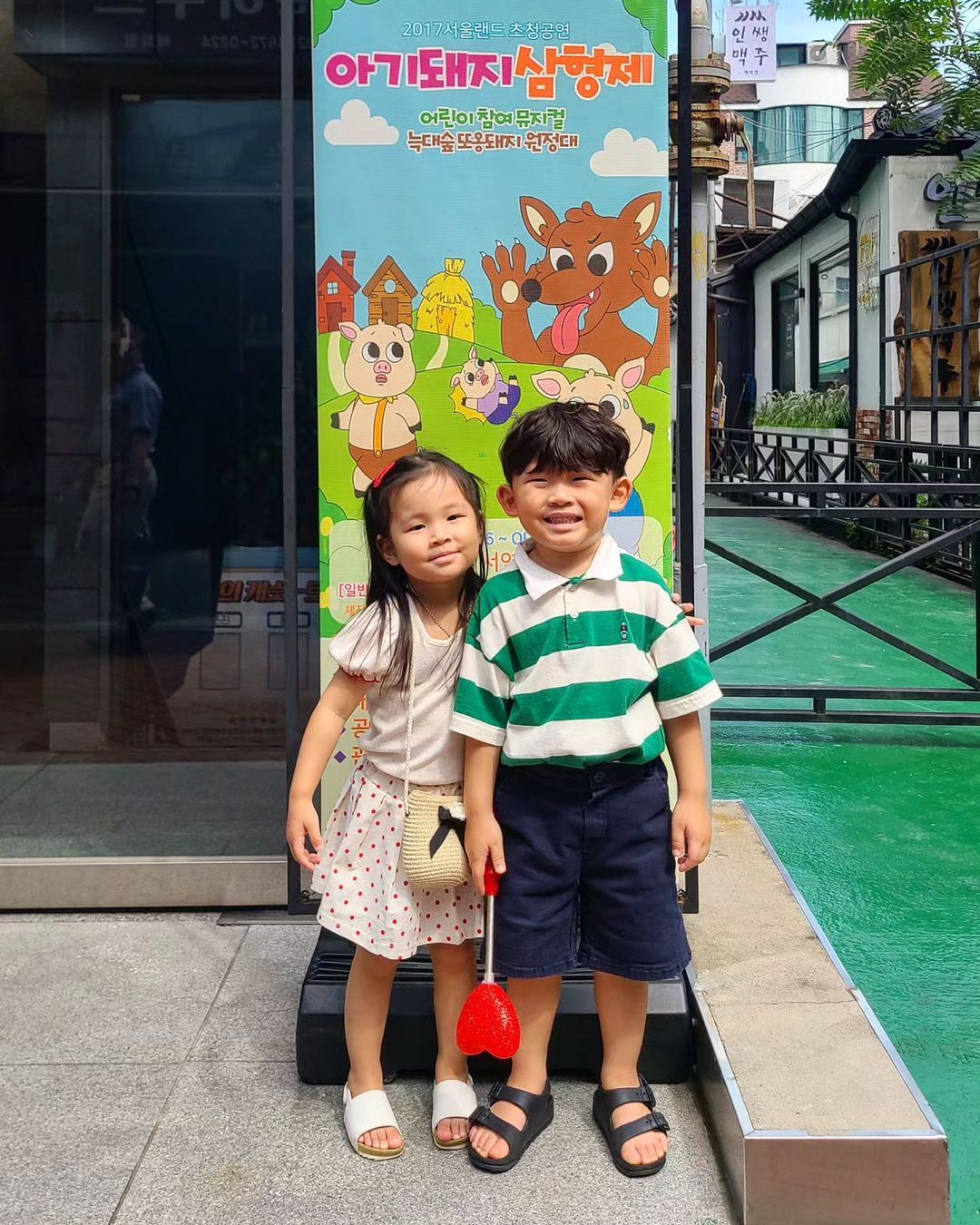 https://image.mom-mom.net/eyJidWNrZXQiOiJtb21tb20tbW9tc3RvdWNoIiwia2V5IjoicGxhY2VzLzY1MDEyYjQ3MzRhZDIwMzAyMTcxNWZjZSIsImVkaXRzIjp7InJlc2l6ZSI6eyJ3aWR0aCI6NDAwLCJoZWlnaHQiOjUwMH19fQ==