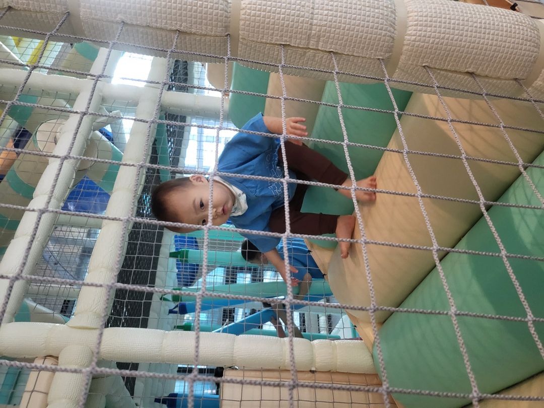 https://image.mom-mom.net/eyJidWNrZXQiOiJtb21tb20tbW9tc3RvdWNoIiwia2V5IjoicGxhY2VzLzY1Y2MxNjkyNDgzYjA2NTY4NzE3NzE2Ny5qcGciLCJlZGl0cyI6eyJyZXNpemUiOnsid2lkdGgiOjUwMCwiaGVpZ2h0IjozNzV9fX0=