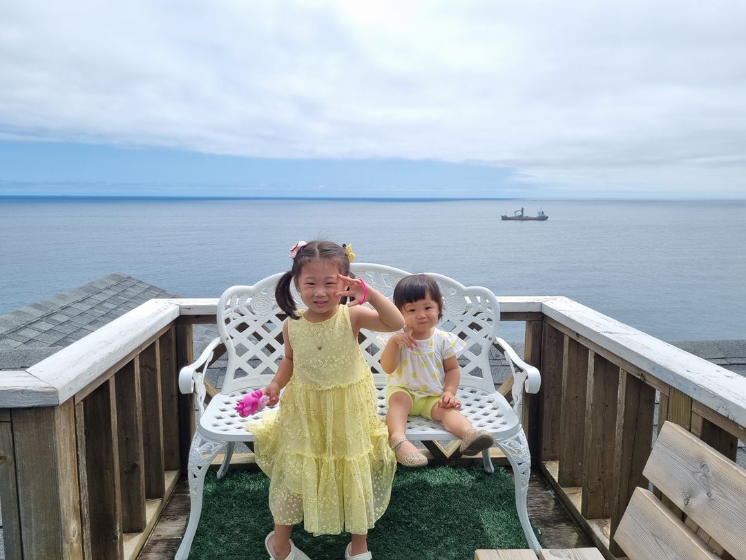 https://image.mom-mom.net/eyJidWNrZXQiOiJtb21tb20tbW9tc3RvdWNoIiwia2V5IjoicGxhY2VzLzY1ZDgyZTdlYTIzZTllYjNjMTBlYWViMC5qcGciLCJlZGl0cyI6eyJyZXNpemUiOnsid2lkdGgiOjUwMCwiaGVpZ2h0IjozNzV9fX0=