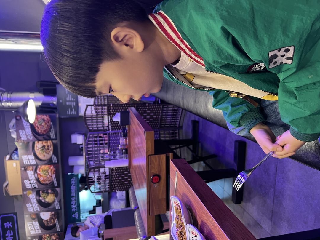 https://image.mom-mom.net/eyJidWNrZXQiOiJtb21tb20tbW9tc3RvdWNoIiwia2V5IjoicGxhY2VzLzY2NTJhYmE0NGQyOGU1OTllZjBlYmU0Zi5qcGVnIiwiZWRpdHMiOnsicmVzaXplIjp7IndpZHRoIjo1MDAsImhlaWdodCI6Mzc1fX19