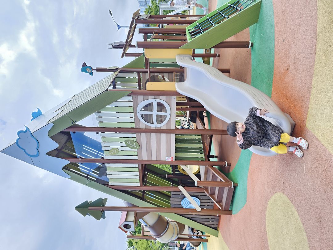 https://image.mom-mom.net/eyJidWNrZXQiOiJtb21tb20tbW9tc3RvdWNoIiwia2V5IjoicGxhY2VzLzY2NWMyMjExZWM1ZTNiMDFkMzEzZmNiMy5qcGciLCJlZGl0cyI6eyJyZXNpemUiOnsid2lkdGgiOjUwMCwiaGVpZ2h0IjozNzV9fX0=