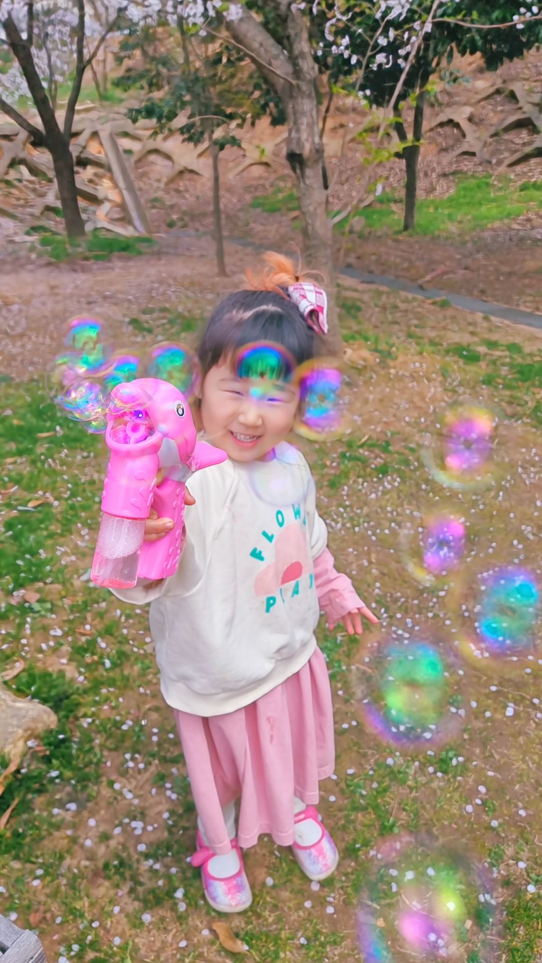 https://image.mom-mom.net/eyJidWNrZXQiOiJtb21tb20tbW9tc3RvdWNoIiwia2V5IjoicGxhY2VzLzY2MWU0YzVjNGUwMGE1NGMxODE5MmU5My5qcGciLCJlZGl0cyI6eyJyZXNpemUiOnsid2lkdGgiOjI4MSwiaGVpZ2h0Ijo1MDB9fX0=