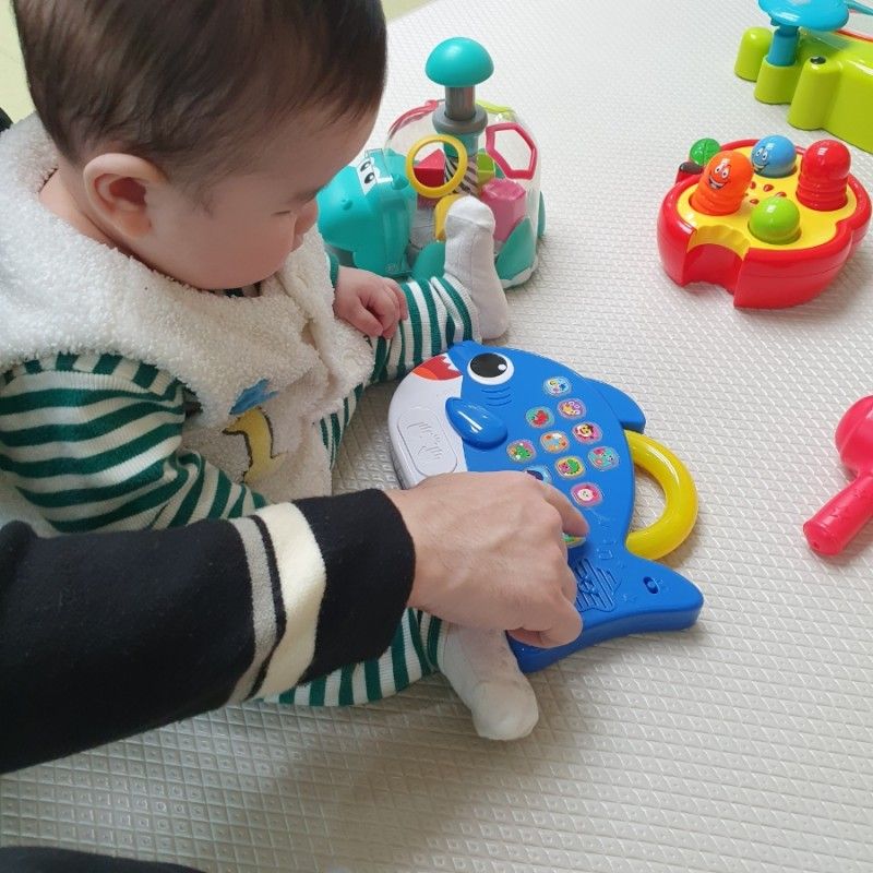 https://image.mom-mom.net/eyJidWNrZXQiOiJtb21tb20tbW9tc3RvdWNoIiwia2V5IjoicGxhY2VzLzY2Mzk4NzRkZGVlNjNkYmVjMTM0ODYzNS5qcGciLCJlZGl0cyI6eyJyZXNpemUiOnsid2lkdGgiOjUwMCwiaGVpZ2h0Ijo1MDB9fX0=