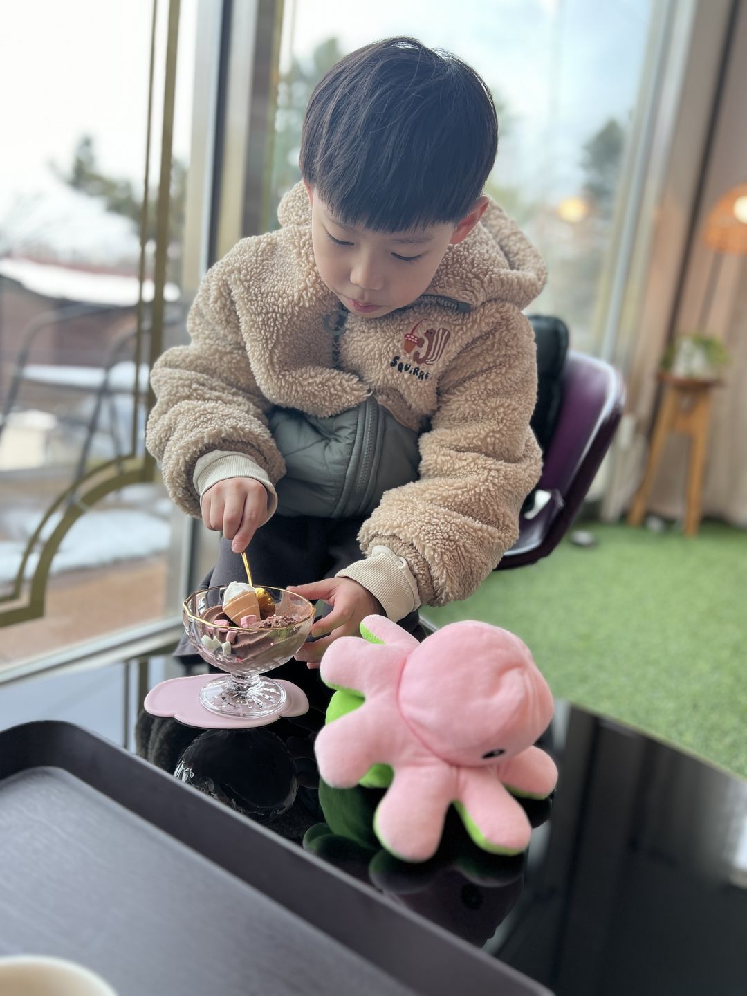https://image.mom-mom.net/eyJidWNrZXQiOiJtb21tb20tbW9tc3RvdWNoIiwia2V5IjoicGxhY2VzLzY2YWJhODAzZjVjYjQ4YmQ2MGVhOTIwNy5qcGVnIiwiZWRpdHMiOnsicmVzaXplIjp7IndpZHRoIjozNzUsImhlaWdodCI6NTAwfX19