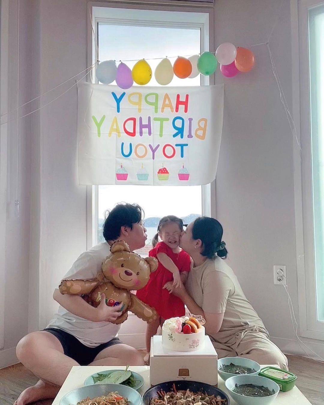 https://image.mom-mom.net/eyJidWNrZXQiOiJtb21tb20tbW9tc3RvdWNoIiwia2V5IjoicGxhY2VzLzY2YmRlMjViMTU0NTJmZjc2MzdhNWU2NS5qcGVnIiwiZWRpdHMiOnsicmVzaXplIjp7IndpZHRoIjoxMDgwLCJ3aXRob3V0RW5sYXJnZW1lbnQiOnRydWV9fX0=