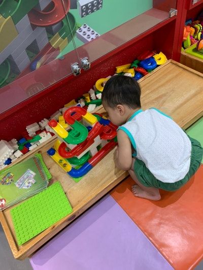 https://image.mom-mom.net/eyJidWNrZXQiOiJtb21tb20tbW9tc3RvdWNoIiwia2V5IjoicGxhY2VzLzY2Y2VlNGMyMzY1ZDg2Y2Q5NTI1ZTVhNy5qcGciLCJlZGl0cyI6eyJyZXNpemUiOnsid2lkdGgiOjM3NSwiaGVpZ2h0Ijo1MDB9fX0=