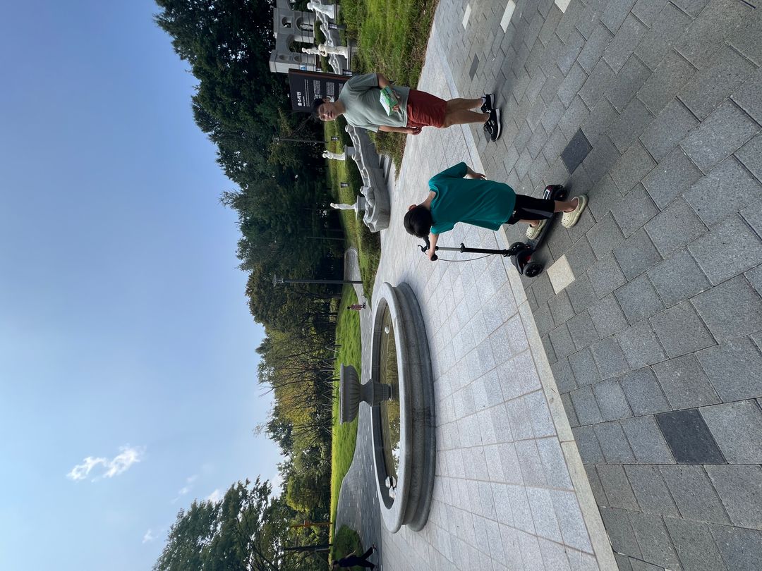https://image.mom-mom.net/eyJidWNrZXQiOiJtb21tb20tbW9tc3RvdWNoIiwia2V5IjoicGxhY2VzLzY2ZGMzNThjMGIxNzk4MmZjZjliOWNjMS5qcGVnIiwiZWRpdHMiOnsicmVzaXplIjp7IndpZHRoIjo1MDAsImhlaWdodCI6Mzc1fX19
