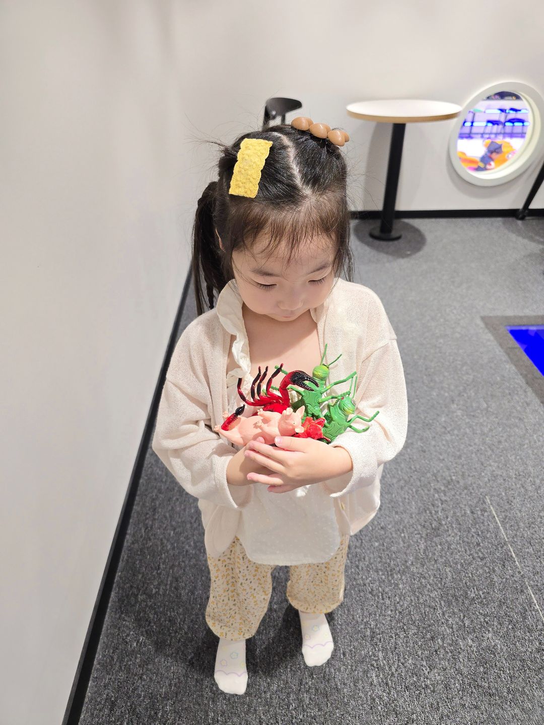 https://image.mom-mom.net/eyJidWNrZXQiOiJtb21tb20tbW9tc3RvdWNoIiwia2V5IjoicGxhY2VzLzY2ZWQ5ZjEwMDRhOGZiOTFlNTIwYWFmMC5qcGciLCJlZGl0cyI6eyJyZXNpemUiOnsid2lkdGgiOjM3NSwiaGVpZ2h0Ijo1MDB9fX0=