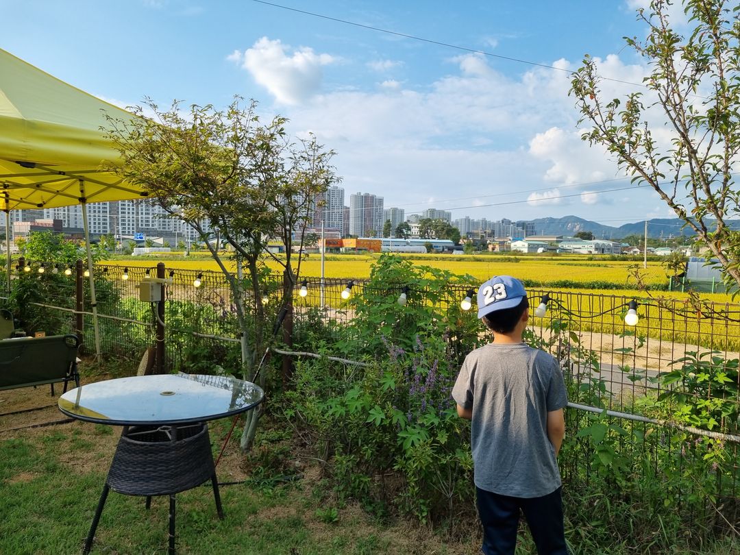 https://image.mom-mom.net/eyJidWNrZXQiOiJtb21tb20tbW9tc3RvdWNoIiwia2V5IjoicGxhY2VzLzY2ZmE1MzczNDlkYjkzNzQ0ZDcxZWEyYy5qcGciLCJlZGl0cyI6eyJyZXNpemUiOnsid2lkdGgiOjUwMCwiaGVpZ2h0IjozNzV9fX0=