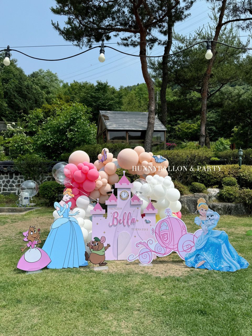https://image.mom-mom.net/eyJidWNrZXQiOiJtb21tb20tbW9tc3RvdWNoIiwia2V5IjoicGxhY2VzLzY3NDZhYjU0MTFmZTgyZGU3ZjI3ZGI3OS5qcGciLCJlZGl0cyI6eyJyZXNpemUiOnsid2lkdGgiOjEwODAsIndpdGhvdXRFbmxhcmdlbWVudCI6dHJ1ZX19fQ==
