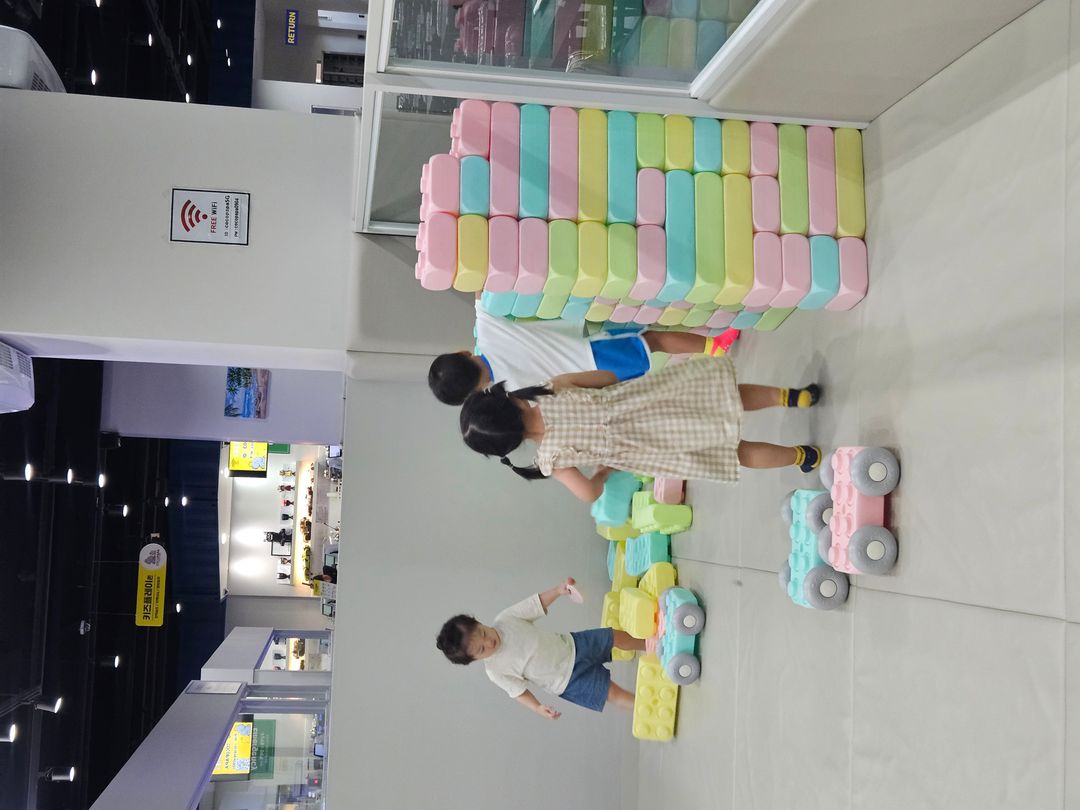 https://image.mom-mom.net/eyJidWNrZXQiOiJtb21tb20tbW9tc3RvdWNoIiwia2V5IjoicGxhY2VzLzY3Mjc2Yjc0NWRmYmEzYWU5NGU1MzRlZi5qcGciLCJlZGl0cyI6eyJyZXNpemUiOnsid2lkdGgiOjUwMCwiaGVpZ2h0IjozNzV9fX0=