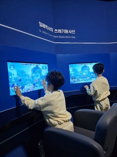 https://image.mom-mom.net/eyJidWNrZXQiOiJtb21tb20tbW9tc3RvdWNoIiwia2V5IjoicGxhY2VzLzY3MjlhMzJlYWJhMDRhYTY3YjcwMmZlYi5qcGciLCJlZGl0cyI6eyJyZXNpemUiOnsid2lkdGgiOjM3NCwiaGVpZ2h0Ijo1MDB9fX0=