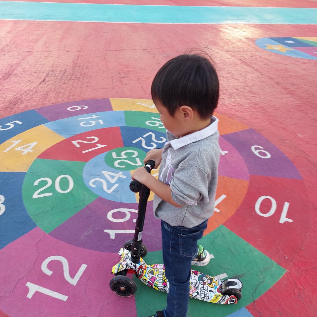 https://image.mom-mom.net/eyJidWNrZXQiOiJtb21tb20tbW9tc3RvdWNoIiwia2V5IjoicGxhY2VzLzY3M2UyNTI5NmFjMjljZDVlMjg3MTc5ZC5qcGciLCJlZGl0cyI6eyJyZXNpemUiOnsid2lkdGgiOjEwODAsIndpdGhvdXRFbmxhcmdlbWVudCI6dHJ1ZX19fQ==