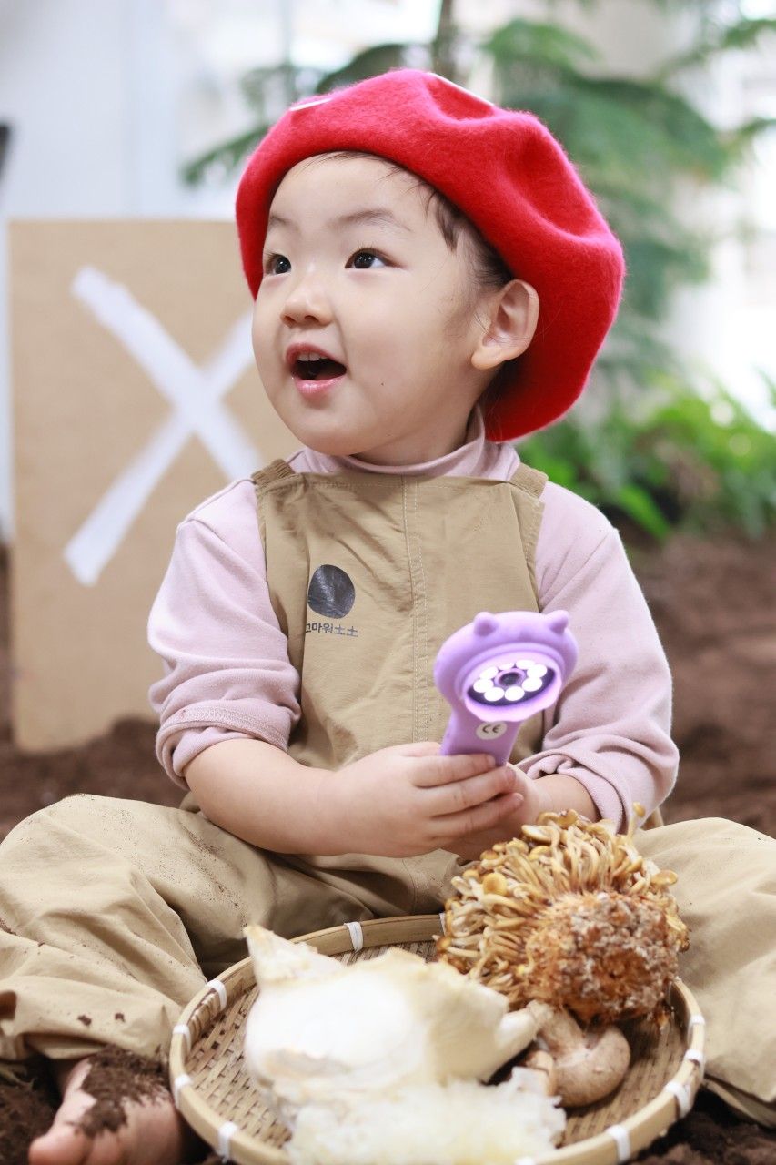 https://image.mom-mom.net/eyJidWNrZXQiOiJtb21tb20tbW9tc3RvdWNoIiwia2V5IjoicGxhY2VzLzY3YTMyNmMzMTdlNTQ0MWZjOGNjNmVhMi5qcGciLCJlZGl0cyI6eyJyZXNpemUiOnsid2lkdGgiOjMzMywiaGVpZ2h0Ijo1MDB9fX0=