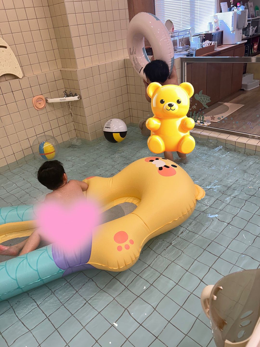 https://image.mom-mom.net/eyJidWNrZXQiOiJtb21tb20tbW9tc3RvdWNoIiwia2V5IjoicGxhY2VzLzY3ZTM4MWZiNjZhNjc1NzhlNWZmYjkwYi5qcGVnIiwiZWRpdHMiOnsicmVzaXplIjp7IndpZHRoIjozNzUsImhlaWdodCI6NTAwfX19