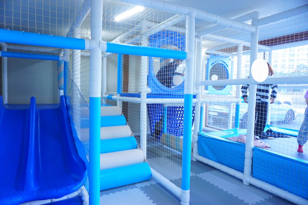 https://image.mom-mom.net/eyJidWNrZXQiOiJtb21tb20tbW9tc3RvdWNoIiwia2V5IjoicGxhY2VzLzY3ZTk1YmVhNDhkMjdkMTM4OTE5YzE3OS5KUEciLCJlZGl0cyI6eyJyZXNpemUiOnsid2lkdGgiOjUwMCwiaGVpZ2h0IjozMzN9fX0=