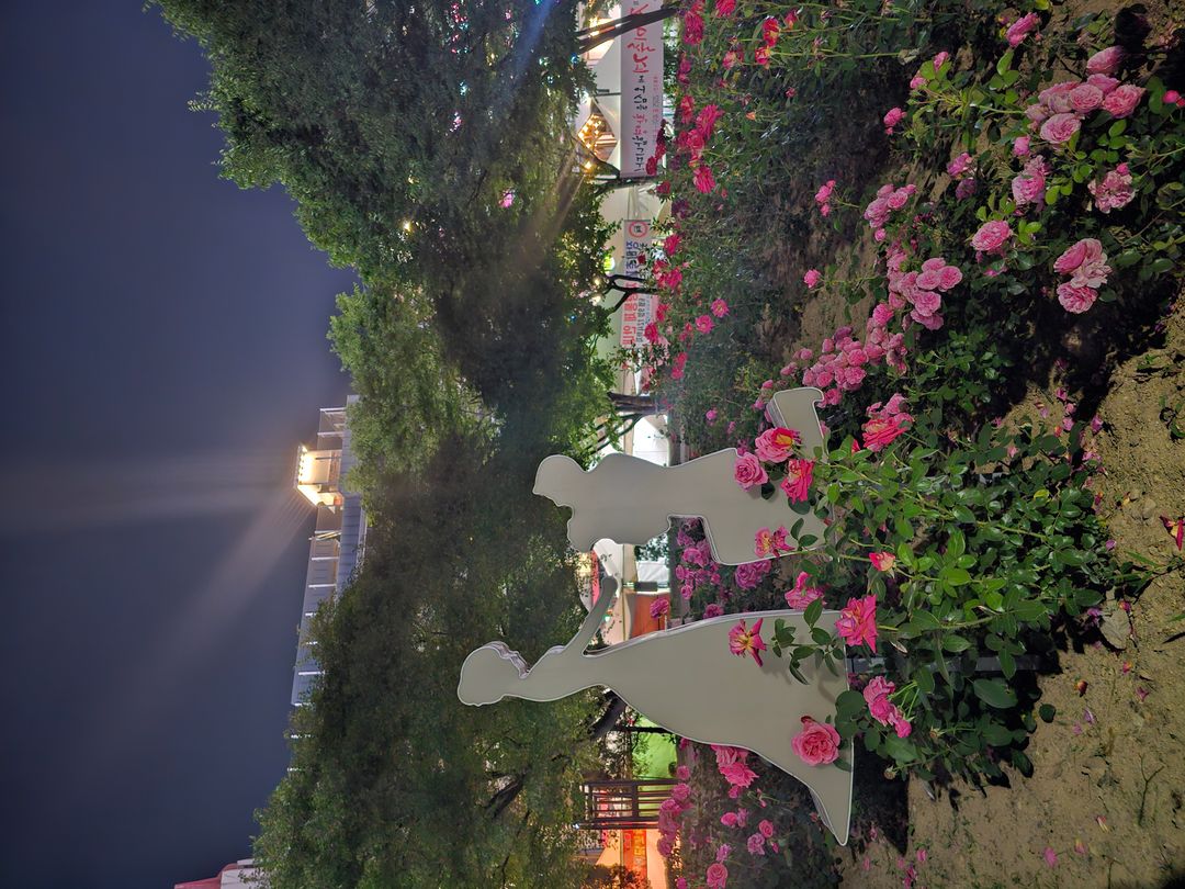 https://image.mom-mom.net/eyJidWNrZXQiOiJtb21tb20tbW9tc3RvdWNoIiwia2V5IjoicGxhY2VzLzY4NDNkMzJlMWFkOTIzMDY5YjQwYWQwYy5qcGciLCJlZGl0cyI6eyJyZXNpemUiOnsid2lkdGgiOjUwMCwiaGVpZ2h0IjozNzV9fX0=