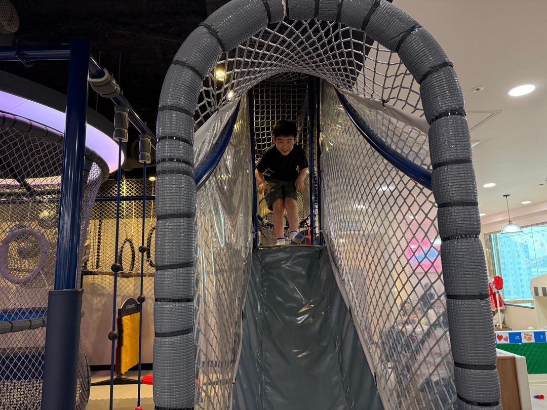 https://image.mom-mom.net/eyJidWNrZXQiOiJtb21tb20tbW9tc3RvdWNoIiwia2V5IjoicGxhY2VzLzY4NDM2ZGM2NzYyNmYzNmMyZWZkOWJkMy5qcGVnIiwiZWRpdHMiOnsicmVzaXplIjp7IndpZHRoIjo1MDAsImhlaWdodCI6Mzc1fX19